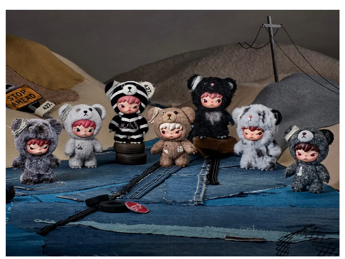 Série Hirono Road Journal - Pendentif peluche surprise (Précommande)