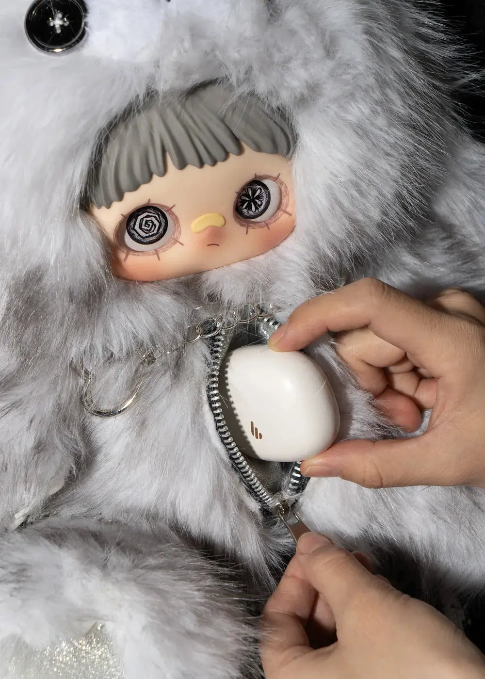 Maymei 400% Rebel Doll Backpack Series Plush Blind Box Maymei 400% Rebel Doll Backpack Series Plush Blind Box