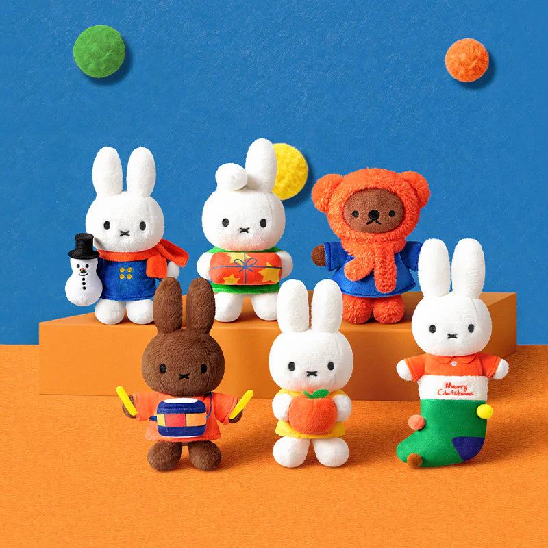 Porte-clés peluche surprise Miffy x MarTube série Fêtes d'hiver (Précommande)